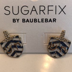 Dreidel Stud Earrings Blue/White nwt